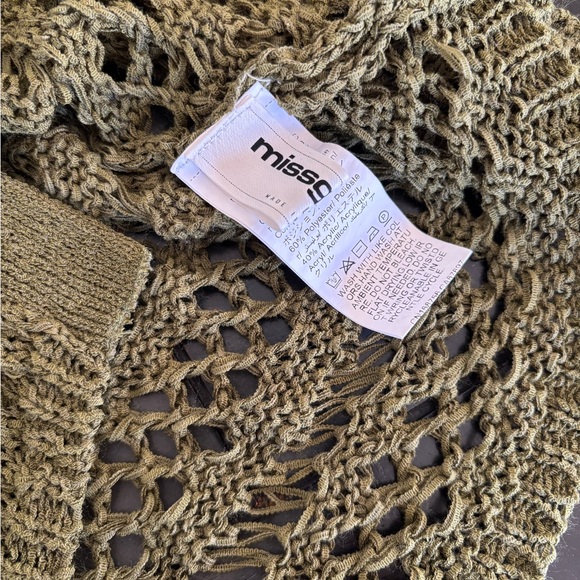 🌟 Miss guided Crochet top - Picture 5 of 7